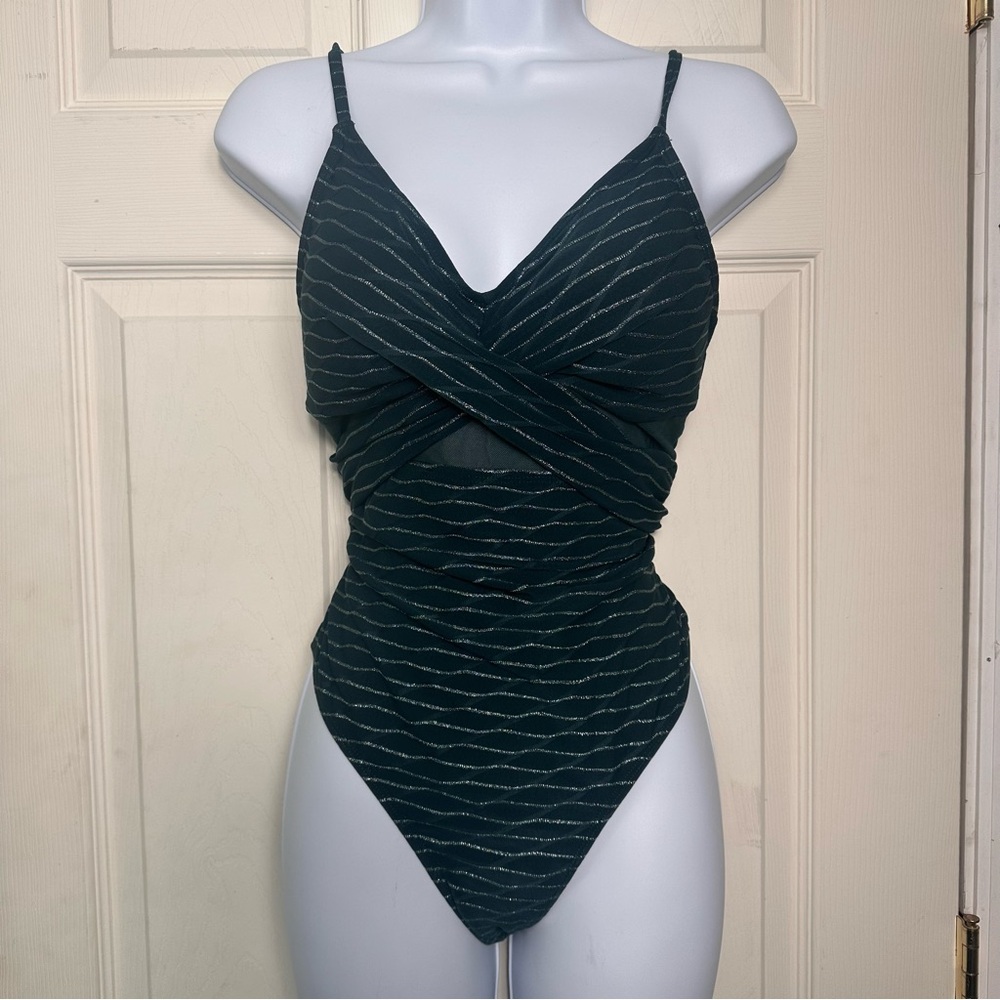 NWT Cupshe 1 Piece Green & Silver V-Neck,‎ Mesh Wrap Cut Out Size Medium